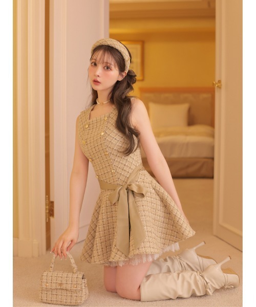 M me eme(エムミーエメ)の「Maison tweed chain bag(eme11152)(ショルダーバッグ・レディース・ベージュ/ブラック/ホワイト/グレー・FREE)」の4枚目の写真