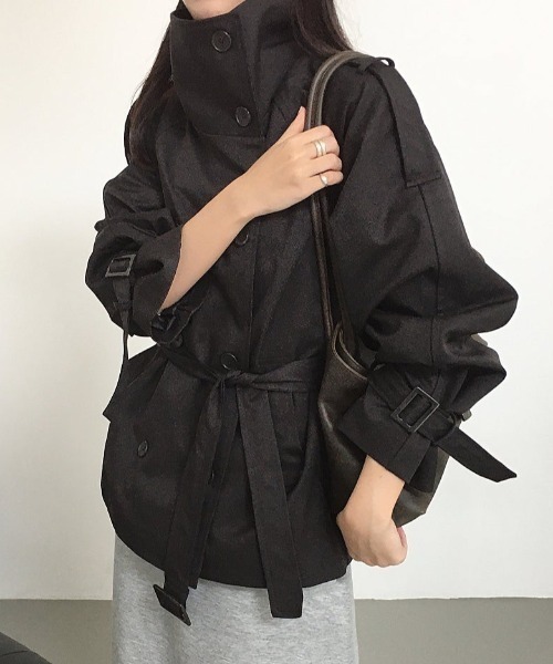FAVORITO(ファヴォリート)の「スタンドカラーダブルブレストジャケット(その他アウター・レディース・ベージュ/ブラック/モカ・F)」の19枚目の写真