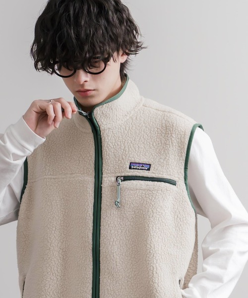 patagonia(パタゴニア)の「Patagonia パタゴニア M S RETRO PILE VEST レトロパイルフリースベスト/ワンポイントロゴ入りスタンドカラーフルジップボアベスト(ベスト・メンズ・アイボリー/ブラック・XL/M/L/S)」の10枚目の写真