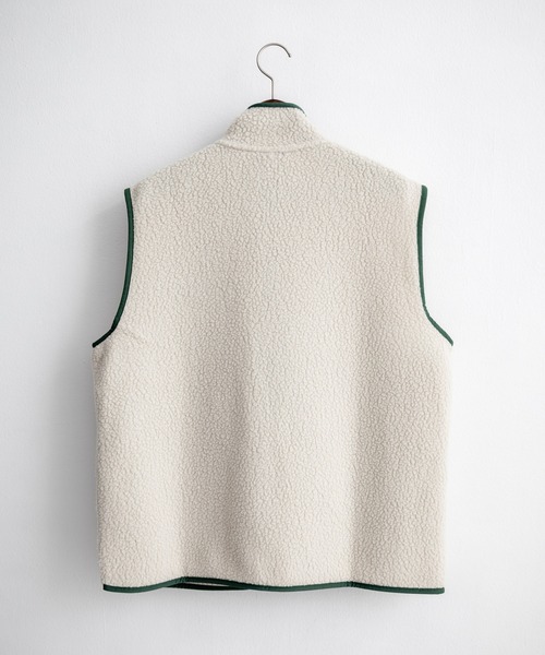 patagonia(パタゴニア)の「Patagonia パタゴニア M S RETRO PILE VEST レトロパイルフリースベスト/ワンポイントロゴ入りスタンドカラーフルジップボアベスト(ベスト・メンズ・アイボリー/ブラック・XL/M/L/S)」の17枚目の写真