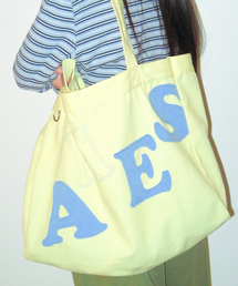 BIG TYPO APPLIQUE SHOULDER BAG YELLOW