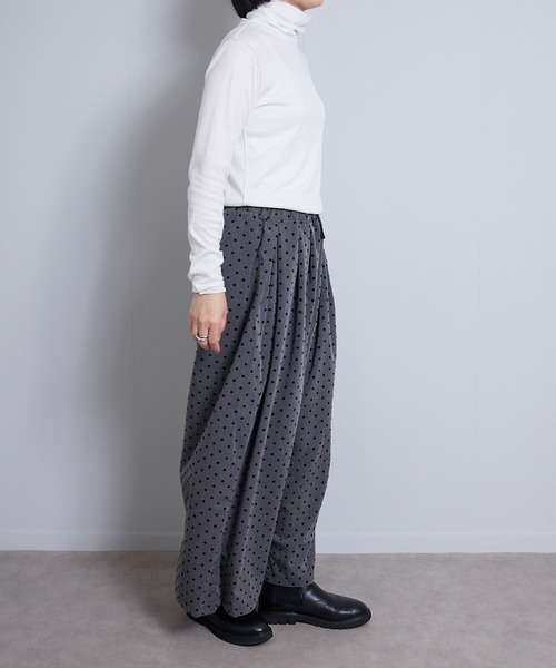 vent blanc（ヴァンブラン）の「VB:denicher デニシェ　T/R フロッキー ドット オーバル パンツ（その他パンツ・レディース・ブラック/チャコール・FREE）」の22枚目の写真