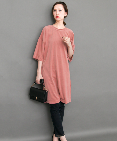 KBF（ケイビーエフ）の「KBF ベロアBIGTEE（Tシャツ/カットソー・レディース・ブルー/オフホワイト/ボルドー/ピンク系その他・ONE）」の6枚目の写真