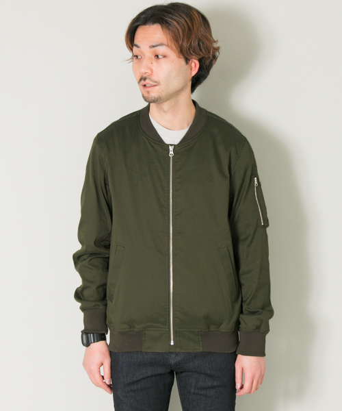 URBAN RESEARCH（アーバンリサーチ）の「UR MA-1（MA-1・メンズ・インディゴブルー/カーキ/ブラック・MEDIUM/LARGE）」の16枚目の写真