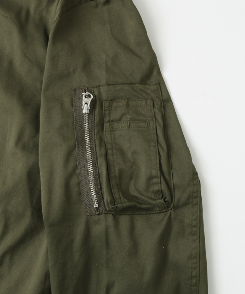 URBAN RESEARCH（アーバンリサーチ）の「UR MA-1（MA-1・メンズ・インディゴブルー/カーキ/ブラック・MEDIUM/LARGE）」の14枚目の写真