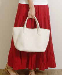 perche（ペルケ）の「ペルケ perche / 牛革ドット刺繍トートバッグ（トートバッグ）」