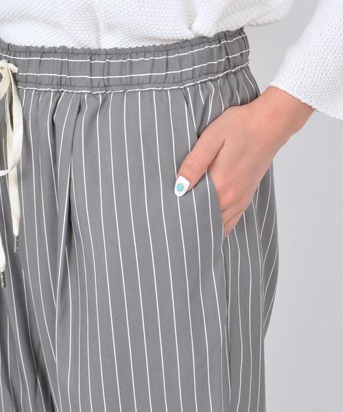 liflattie ships（リフラティ シップス）の「【手洗い可能】liflattie ships:ストライプ イージー パンツ ◇（その他パンツ・レディース・ベージュ/グレー・SMALL/MEDIUM）」の4枚目の写真
