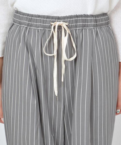 liflattie ships（リフラティ シップス）の「【手洗い可能】liflattie ships:ストライプ イージー パンツ ◇（その他パンツ・レディース・ベージュ/グレー・SMALL/MEDIUM）」の5枚目の写真