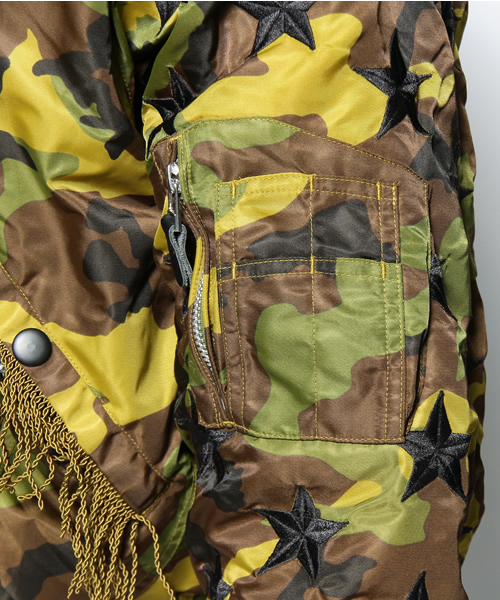 adidas Originals(アディダスオリジナルス)の「ジェレミースコット FRINGE BOMBER J(ミリタリージャケット・メンズ・ゴールド・MEDIUM)」の7枚目の写真