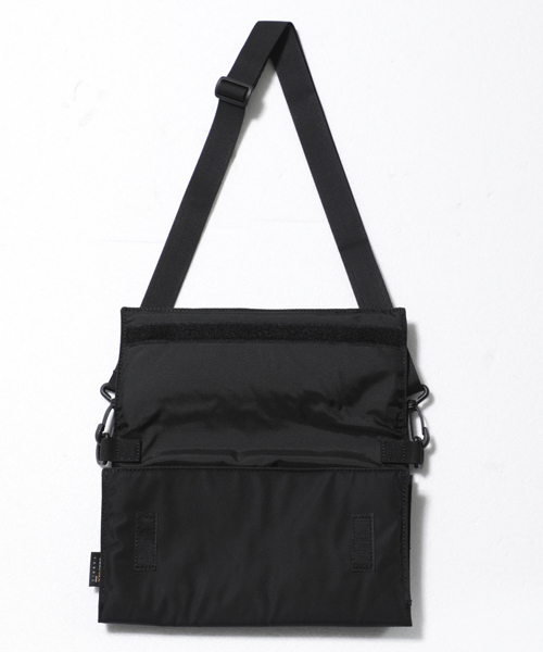 MAKAVELIC（マキャベリック）の「【MAKAVELIC】TRUCKS 2WAY SACOCHE/2WAY フラップサコッシュ/3107-10501（ショルダーバッグ・メンズ・ブラック/ネイビー・FREE）」の9枚目の写真