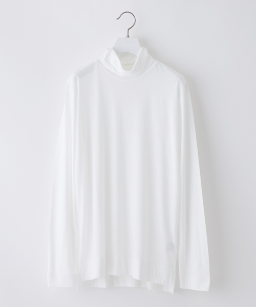 STUDIOUS(ステュディオス)の「ベーシックタートルネックロンT(Tシャツ/カットソー・メンズ・ブラック/ブルー/ホワイト/ピンク・1/3/2)」の2枚目の写真