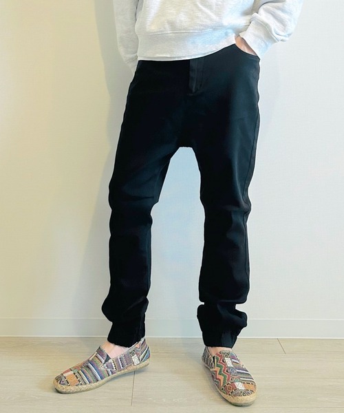 BEATJIVE（ビートジャイブ）の「ジョガーパンツ デニムパンツ サルエル テーパード メンズ（デニムパンツ・メンズ・ライトブルー/ベージュ/カーキ/グリーン系カモフラージュ/ホワイト×ブラック/ブラック×ホワイト/ワンウォッシュ/ブラック/グリーン系その他・4/2/3）」の22枚目の写真