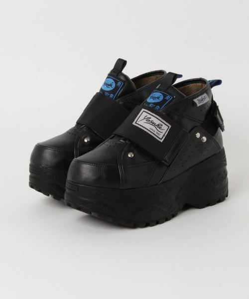 YOSUKE（ヨースケ）の「「YOSUKE/ヨースケ」厚底ベルティッドスニーカー（スニーカー・レディース・ホワイト/ブラック/シルバー/パープル系その他/ピンク系その他/ブラック×ホワイト・23/24/22.5/24.5/23.5）」の3枚目の写真