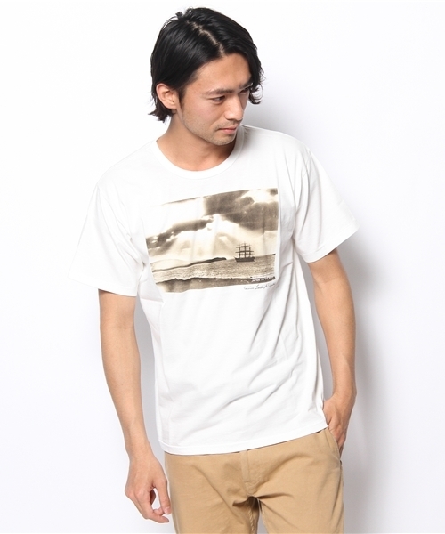 CASPER JOHN（キャスパージョン）の「【LOST ANGLE】クルーネックＴ（Tシャツ/カットソー・メンズ・ブラック/ホワイト・MEDIUM/LARGE/X-LARGE）」の2枚目の写真