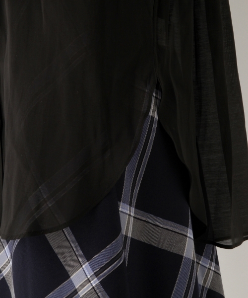 A part by(アパートバイ)の「TePeブサムLシャツ 804978(シャツ/ブラウス・レディース・ブラック/キナリ・FREE)」の15枚目の写真