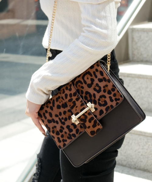 LIPSERVICE(リップサービス)の「マルチパターンワイドベルトミニBAG(ハンドバッグ・レディース・ブラック/その他1/その他2・FREE)」の3枚目の写真