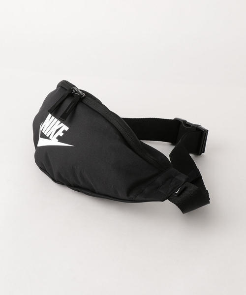 NIKE（ナイキ）の「＜NIKE＞ HERITAGE HIP BAG/ウエストバッグ（ボディバッグ/ウエストポーチ・メンズ・ブラック・FREE）」の3枚目の写真