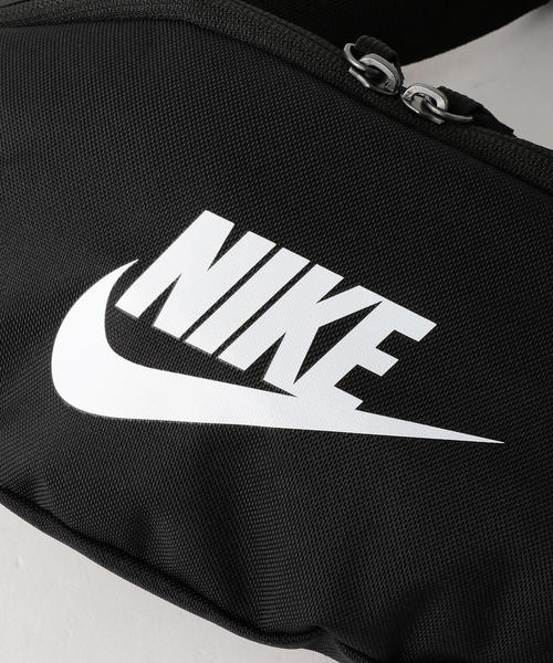 NIKE（ナイキ）の「＜NIKE＞ HERITAGE HIP BAG/ウエストバッグ（ボディバッグ/ウエストポーチ・メンズ・ブラック・FREE）」の5枚目の写真