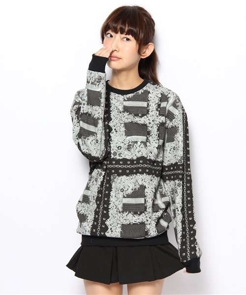 WHO'S WHO gallery（フーズフーギャラリー）の「【DRESSCAMP×WHO'S WHO gallery】クルースウェット（スウェット・レディース・ブラック・FREE）」の10枚目の写真