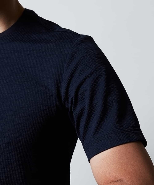 MICHEL KLEIN HOMME (ミッシェルクランオム)の「カットソー(クールマックスサッカー)(Tシャツ/カットソー・メンズ・ホワイト/ネイビー/モカ・46/48/51)」の9枚目の写真