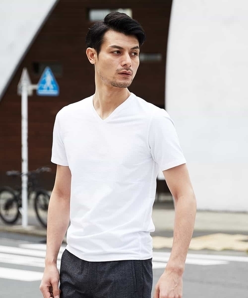 MICHEL KLEIN HOMME (ミッシェルクランオム)の「カットソー(クールマックスサッカー)(Tシャツ/カットソー・メンズ・ホワイト/ネイビー/モカ・46/48/51)」の16枚目の写真