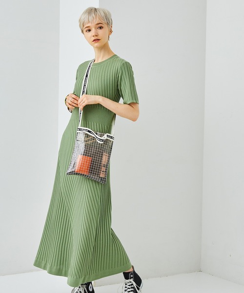 STUDIOUS（ステュディオス）の「【STUDIOUS】リブアレンジニットワンピース（ワンピース・レディース・ダークブラウン/ベージュ/グリーン・FREE）」の13枚目の写真