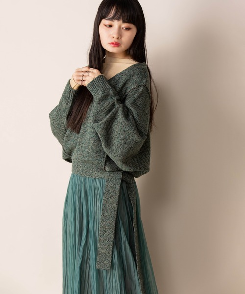 Mysa&Liina（ミーサリーナ）の「ミックスヤーンデザインプルオーバー（ニット/セーター・レディース・オフホワイト/カーキ・M）」の2枚目の写真