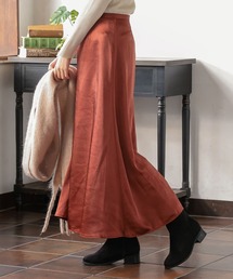 サテン素材マーメイドロングスカート