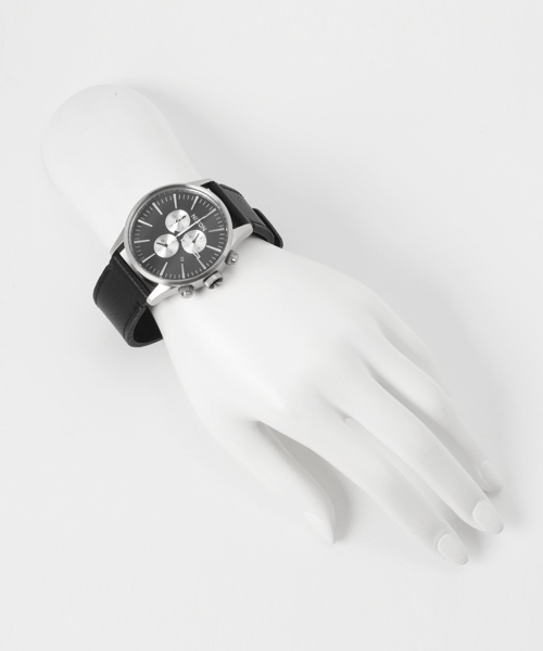 NIXON（ニクソン）の「THE SENTRY CHRONO　LEATHER（アナログ腕時計・メンズ・ブラウン/ブラウン系その他/グレー/ブルー/ブラック系その他/その他/その他2/ブラック・FREE）」の9枚目の写真