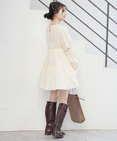 one after another NICE CLAUP（ワンアフターアナザーナイスクラップ）の「【Web限定】袖コンシャスチュニック（チュニック・レディース・ブラック/オフホワイト/サックスブルー/アイボリー・FREE）」の13枚目の写真