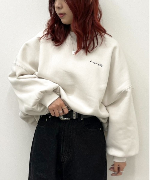 apres jour mignon(アプレジュールミニョン)の「袖ボリュームスウェット【ZOZOTOWN限定アイテム】(スウェット・レディース・ブラック/パープル/アイボリー/クリーム/ブラック系その他/グレイッシュベージュ・X-LARGE/フリー)」の7枚目の写真
