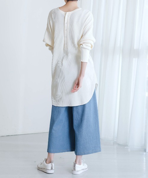 Bou Jeloud（ブージュルード）の「２ｗａｙワッフルチュニック（Tシャツ/カットソー・レディース・チャコールグレー/ラベンダー/オフホワイト/ベージュ・FREE）」の15枚目の写真