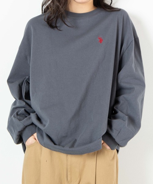 U.S. POLO ASSN.（ユーエスポロアッスン）の「∴WEGO/【大好評により26春再入荷！】U.S. POLO ASSN.別注だぼそでカラーロンT（Tシャツ/カットソー・レディース・スミクロ/ダークグリーン/その他1/その他2/ブルー/ホワイト/グリーン系その他5/オートミール/その他3/ホワイト系その他5/ベージュ系その他5/その他4・FREE）」の4枚目の写真
