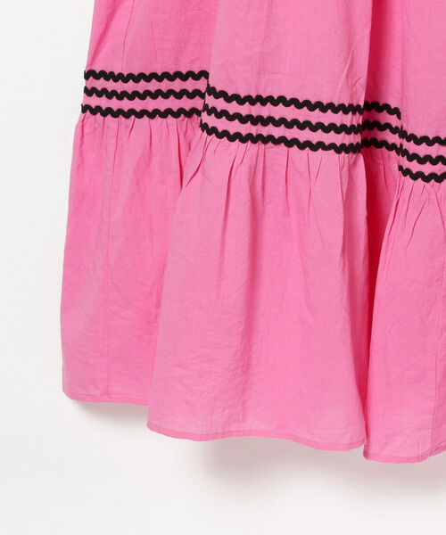 BEAMS BOY（ビームスボーイ）の「trepied × BEAMS BOY / テープ キャミソール ドレス（ワンピース・レディース・ブラック/レッド系その他3・ONE SIZE）」の7枚目の写真