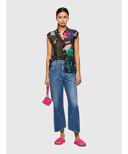 DIESEL(ディーゼル)の「レディース シャツ ノースリーブ オールオーバープリント(シャツ/ブラウス・レディース・ブラック・LARGE/MEDIUM/SMALL)」の2枚目の写真