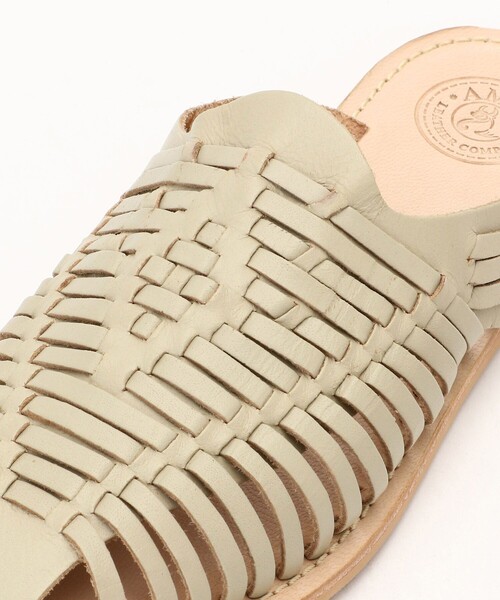 FREAK'S STORE(フリークスストア)の「【WEB限定】AMIT LEATHER COMPANY /アミット レザー カンパニー 編み込みミュール(フラットサンダル)(サンダル・レディース・ダークブラウン/ベージュ/ブラウン/シルバー・38/36/37)」の11枚目の写真