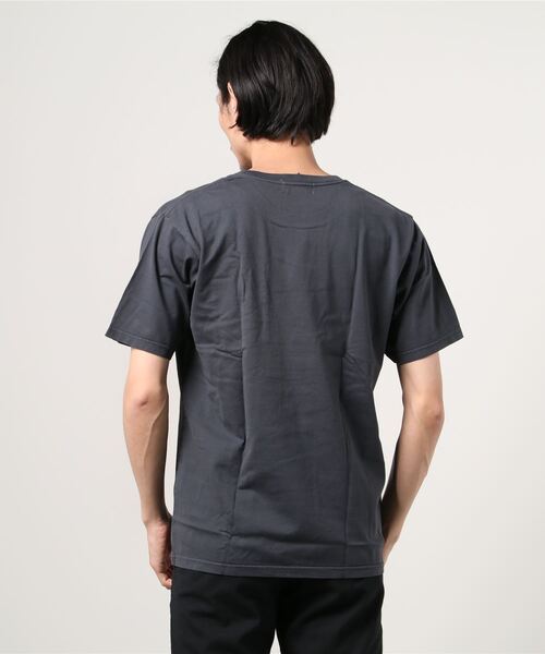 A BATHING APE(アベイシングエイプ)の「ONE POINT POCKET OVERDYE TEE M(Tシャツ/カットソー・メンズ・ブルー/イエロー/ブラック/グリーン/ピンク・XXX-LARGE/LARGE/XX-LARGE/X-LARGE/MEDIUM/SMALL)」の6枚目の写真