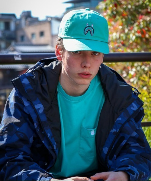 A BATHING APE(アベイシングエイプ)の「ONE POINT POCKET OVERDYE TEE M(Tシャツ/カットソー・メンズ・ブルー/イエロー/ブラック/グリーン/ピンク・XXX-LARGE/LARGE/XX-LARGE/X-LARGE/MEDIUM/SMALL)」の8枚目の写真