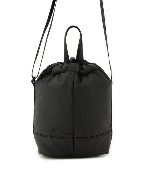 BAGSINPROGRESS(バッグズインプログレス)の「【BAGSINPROGRESS】NEW BUCKET SHOULDER - PADDED(ショルダーバッグ・レディース・ブラック・FREE)」の6枚目の写真