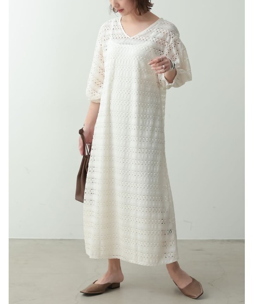 Re:EDIT(リエディ)の「3WAYボリュームスリーブレースワンピース×インナーキャミワンピース(ワンピース・レディース・ブラック/ブラウン/ホワイト/ベージュ・SHORT/TALL/LARGE/MEDIUM)」の12枚目の写真