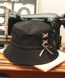 レースアップバケットハット