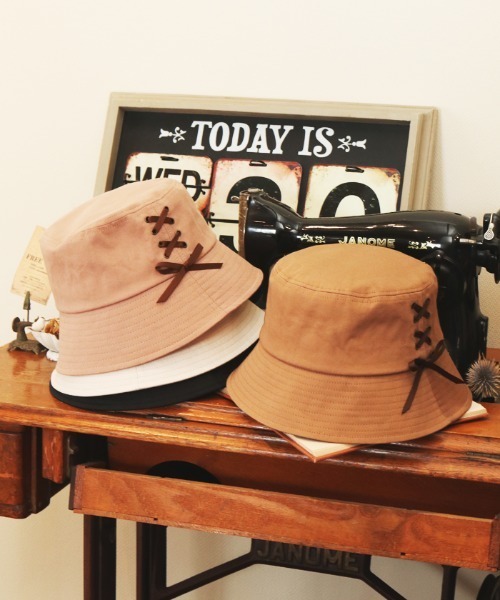 axes femme（アクシーズファム）の「レースアップバケットハット（ハット・レディース・ブラック/ピンク/モカ/キナリ・MEDIUM）」の5枚目の写真