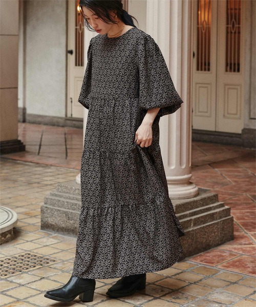 titivate（ティティベイト）の「前後2way花柄ティアード