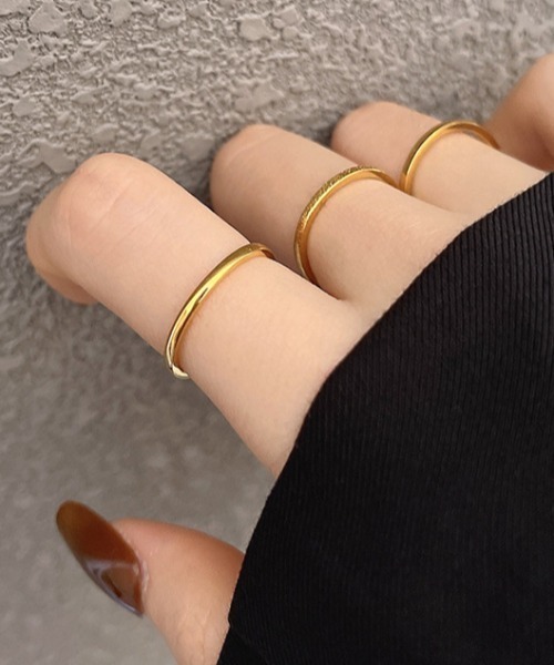 KOR(ケーオーアール)の「3連 デザインリング 重ね付け ラインストーン(リング・レディース・ゴールド系その他/ゴールド系その他2/ゴールド系その他3/ゴールド系その他4/ゴールド系その他5/ゴールド系その他6・ONESIZE)」の13枚目の写真