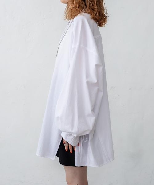 mystic(ミスティック)の「袖タックデザインシャツ(シャツ/ブラウス・レディース・ベージュ/オフホワイト/オレンジ/ブルー・FREE)」の21枚目の写真