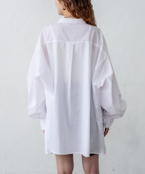 mystic(ミスティック)の「袖タックデザインシャツ(シャツ/ブラウス・レディース・ベージュ/オフホワイト/オレンジ/ブルー・FREE)」の13枚目の写真