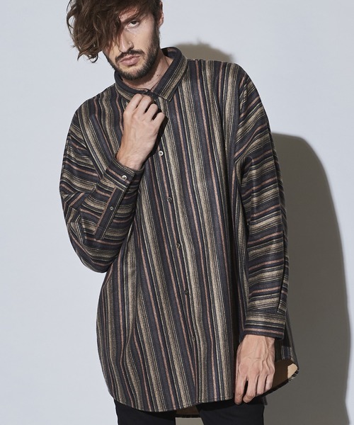 NO ID.(ノーアイディ)の「マルチストライプドルマンスリーブBIG-SH(シャツ/ブラウス・メンズ・ブラック/ベージュ/グリーン・ONE SIZE)」の1枚目の写真