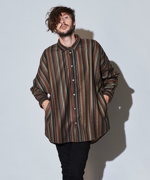 NO ID.(ノーアイディ)の「マルチストライプドルマンスリーブBIG-SH(シャツ/ブラウス・メンズ・ブラック/ベージュ/グリーン・ONE SIZE)」の22枚目の写真