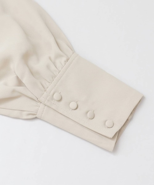 KBF+（ケービーエフプラス）の「KBF+　サイドドロストハイネックブラウス∴（シャツ/ブラウス・レディース・ブラウン系その他・ONE）」の14枚目の写真