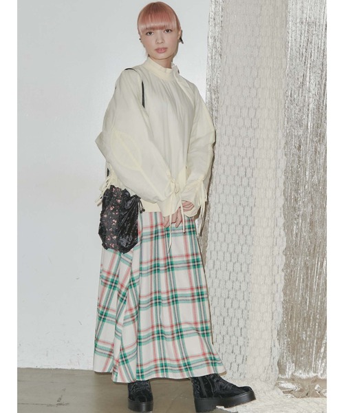 merry jenny（メリージェニー）の「flowerベロアフリルポシェット（ハンドバッグ・レディース・ブラック/アイボリー・FREE）」の21枚目の写真